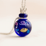 Collier diffuseur d’huiles essentielles – Élégance et bien-être à porter sur soi