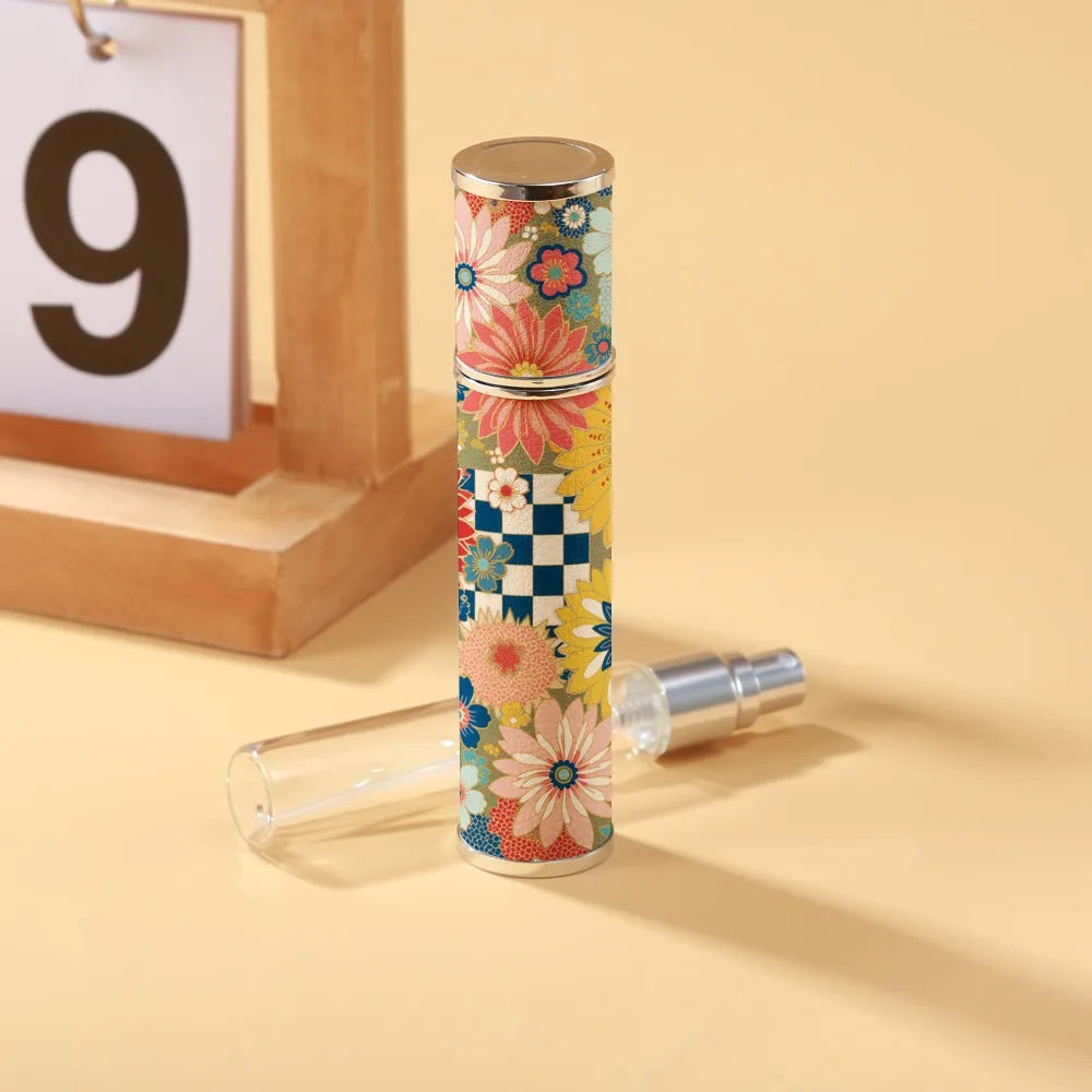 Vaporisateur huile essentielle motif floral coloré